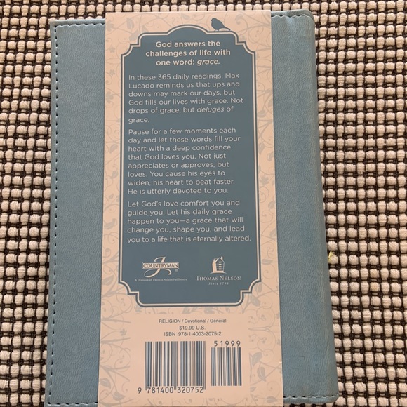 Max Lucado brand new, never opened daily devotional. Great graduation gift! - Picture 2 of 2